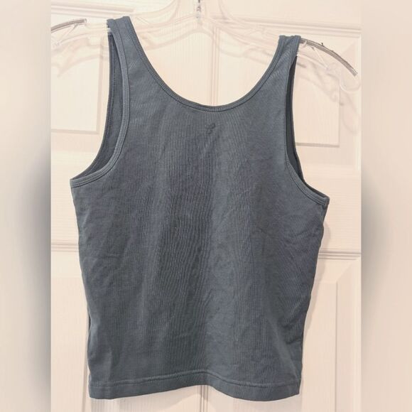 TNA Aritzia Tank Top Size S Blue Stretch Cotton Crop Muscle Tee Minimalist Basic - Picture 2 of 8